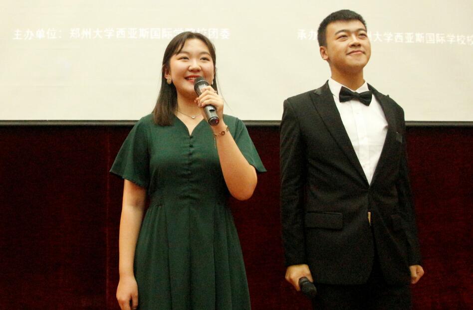 朗诵图00007.jpg 朗诵图00007.jpg