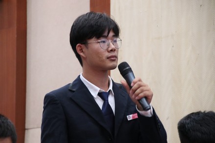 我校第二十届中文辩论队迎新表演赛成功举办6.jpg