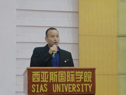 校学生会全体大会2.jpg