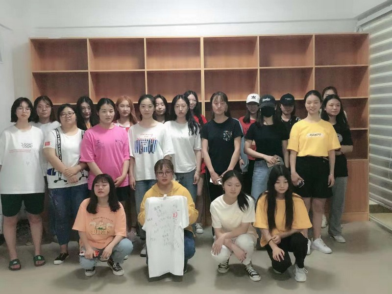 博雅住宿书院北五F6第二团支部成员 (3).jpg 博雅住宿书院北五F6第二团支部成员 (3).jpg