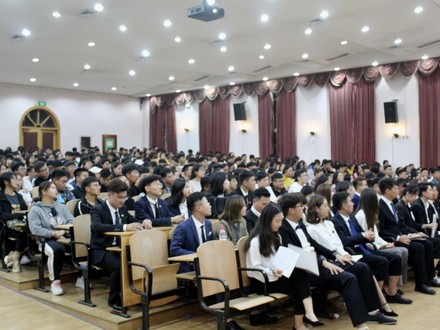 校学生会全体大会4.jpg